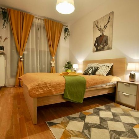 Młociny Metro Apartment Warszawa Zewnętrze zdjęcie